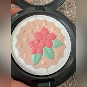 NEW no Box MAC Pearlmatte In for a Treat Highlighter Baking Beauties Limited